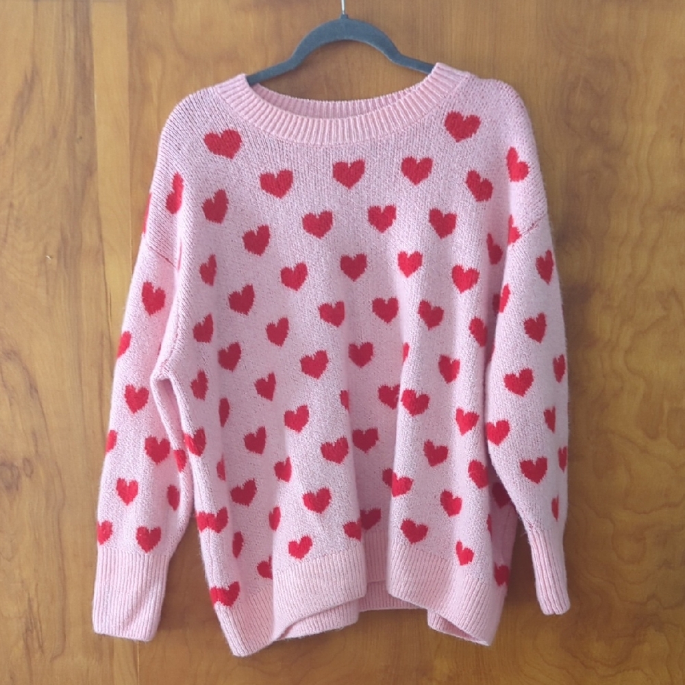 Pink Heart Pattern Women's Sweater - Cozy Knit Pullover